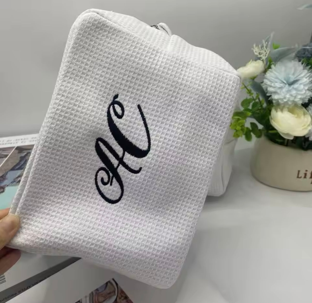 Noémie Toiletry Bag